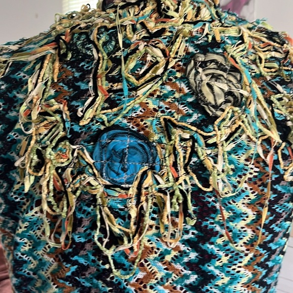 Artsy boho fringe multicolored whimsical floral pattern vest - Picture 10 of 12